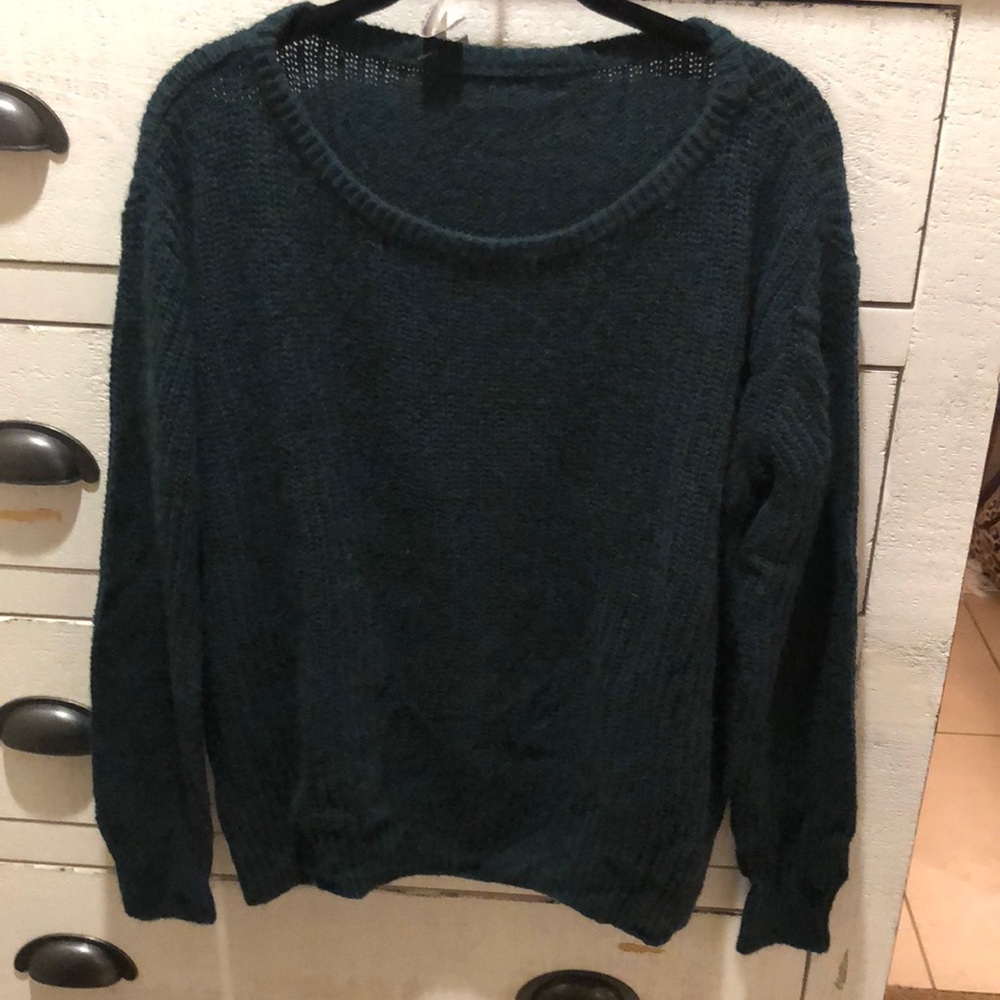 Brandy Melville sweater